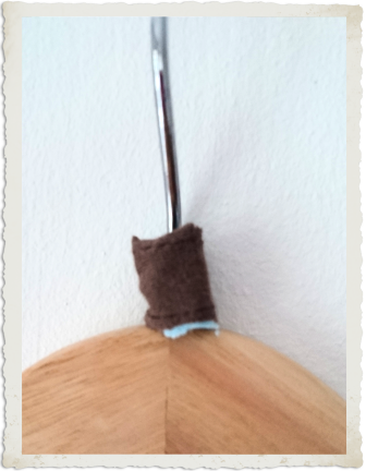 Kleider markieren getragen braun