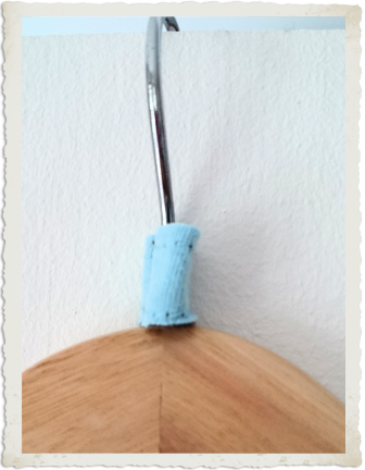 Kleider markieren ungetragen hellblau